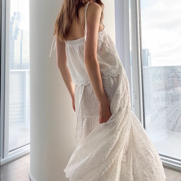 NWOT Aritzia Wilfred Eyelet Apron Tie Prairie Style Maxi Skirt Sz Medium - Picture 5 of 10